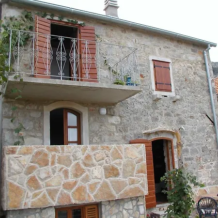 Stone House With Terrace&private Parking Ferienhaus